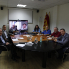 Membres del consell assessor del Pallars Actiu, durant una reunió dijous passat.