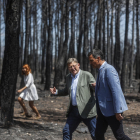 El presidente valenciano y el español visitaron la zona calcinada.