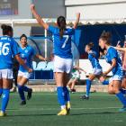 Las jugadoras del AEM, celebrando el 1-2, que daba esperanzas al equipo en el minuto 69 de encuentro.