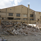 La demolició de l’antiga fàbrica de Virginias donarà pas a una residència.