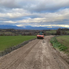 Obras de mejora de caminos que dan acceso a masías de Riner.