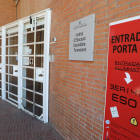 L’institut Torre Vicens té senyalitzats els diferents accessos al centre en funció dels cursos.