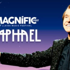 Raphael vuelve a los escenarios interpretando las canciones de su último disco y las 'joyas de la corona' de su repertorio.