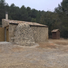 La cabana de teula que s’ha rehabilitat a Tarrés.
