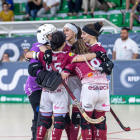 Las jugadoras del Fraga celebran la clasificación para semifinales.