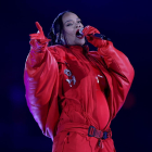 La cantant Rihanna en l'entretemps de la Superbowl entre Los Philadelphia Eagles i els Kansas City Chiefs.