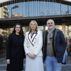 Inés Arrimadas, Maria Burrel y Carlos Carrizosa ayer en el acto del partido en el Enric Granados.