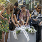 Familiars i pròxims a les víctimes de l'atemptat del 17 A el 2017 participen en l'acte institucional a Barcelona.