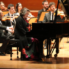 Elisabeth Leonskaja i l’FSF, ahir a l’Auditori Enric Granados.