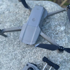 El dron que sobrevolaba sin autorización el Estany Llong, en el Parque Nacional de Aigüestortes.