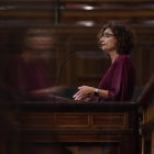 La ministra d'Hisenda, María Jesús Montero, intervé durant una sessió plenària al Congrés dels Diputats aquest dijous.