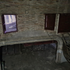 Interior de la Lira Vella de Tremp, en estado de abandono.