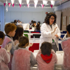 Alumnes de l’Escola Sol Ixent de Corbins van visitar ahir les instal·lacions de l’IRBLleida.