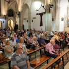 Un centenar de feligreses acudieron ayer a la última misa en la iglesia de Sant Antoni de Pàdua.