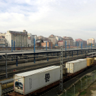 Vías de tren por su paso por Lleida que se cubrirán con el Plan de la Estación.