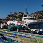 Muere el trabajador que se cayó desde una altura de siete metros en el Puerto de Andratx, Mallorca