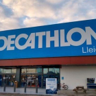 Imagen del edificio de Decathlon en Lleida