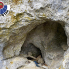 L'Ertzaina ha trobat en una zona boscosa del municipi guipuscoà d'Oñati un zulo abandonat, 'presumiblement d'ETA', amb divers material explosiu, ha informat el Departament basc de Seguretat