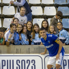 Pere Martí, desesperat per les pèrdues de temps visitants, envia els jugadors a la banqueta.