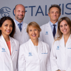 El equipo médico, formado por el Dr. Juan Álvarez, el Dr. Jeroni Nadal, la Dra. María Fideliz, la Dra. María Isabel Canut y la Dra. Clara Álvarez