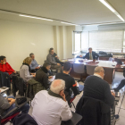 Un momento de la reunión de patronal y sindicatos celebrada ayer en la sede de la Femel.