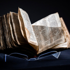 Es ven la bíblia hebrea més antiga i completa a Nova York per 38,1 milions de dòlars
