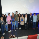 Los premiados y las autoridades, ayer en la clausura del festival leridano. 