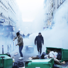 Manifestants i policies francesos s’enfronten després de la massacre.