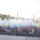 Alcarràs se llenó ayer de color con la celebración de una Fiesta Holi.