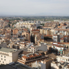 Vista de part de la ciutat de Lleida, presa des del Turó de la Seu Vella.