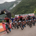 El moment de la sortida de la cursa masculina de la prova de la Vall de Boí.