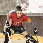 Joan Ramon Serret pugna amb un jugador de l’Alcobendas.
