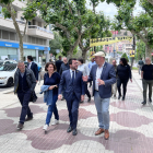 Jordi Ignasi Vidal i Pere Aragonès, ahir al passeig de l’Estació de Balaguer.