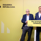 El president d'ERC, Oriol Junqueras, i el número dos de la llista del partit al Senat, Ernest Maragall, en roda de premsa a la seu