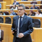 Boñlaños durante la sesión del Senado celebrada ayer. 