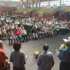 Guissona homenajea a sus mayores con una comida popular en el pabellón