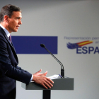 El presidente Pedro Sánchez, en una rueda de prensa llevada a cabo ayer desde Bruselas.
