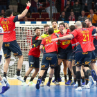 Espanya celebra la classificació per a les semifinals.