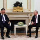 Xi Jinping y Vladímir Putin reunidos ayer en Moscú.