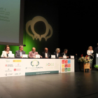 Las autoridades, ayer en la inauguración de la octava edición del Congreso Forestal en Lleida ciudad.