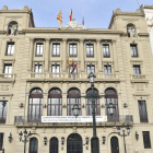 Imagen de archivo del edificio del ayuntamiento desde Blondel. 