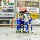 Els jugadors de l’ICG Software Lleida celebren un dels gols ahir a Palafrugell.