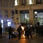 Las calles de París volvieron a ser el escenario ayer de nuevas protestas contra la reforme de Macron.