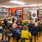 La llibreria Caselles va acollir ahir la presentació del llibre.