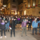 Imatge d’arxiu d’una protesta contra la violència sexual organitzada per diverses entitats davant de la Paeria de Lleida.