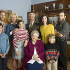 La família Alcántara, protagonista de la sèrie, al complet.