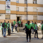 Suspès un desallotjament als blocs Gaspar de Portolà - La PAH va convocar ahir al matí una protesta contra el desnonament d’una dona d’un pis dels blocs Gaspar de Portolà, propietat d’un fons d’inversió. Finalment, va ser suspès. Avui ...