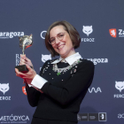 Carla Simón, con el premio Feroz de mejor directora por ‘Alcarràs’.