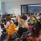 Una de las sesiones de formación llevadas a cabo por parte del personal sanitario del Alt Pirineu i Arán para elaborar la Guía de prevención del consumo de alcohol en menores.