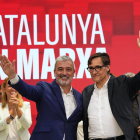 El candidato del PSC, Jaume Collboni, acompañado por Salvador Illa. 